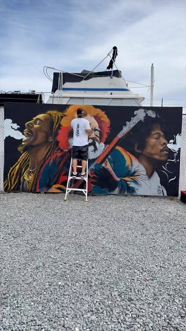 Instagram post from muralmakers. This post is in position 3.